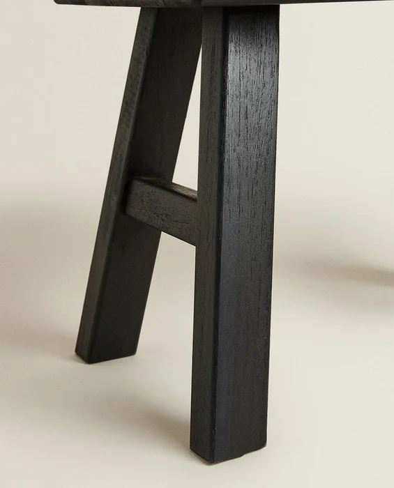 TABURETE PEQUEÑO MADERA en Negro - Sillas, Uruguay | Zara Home, vista 6
