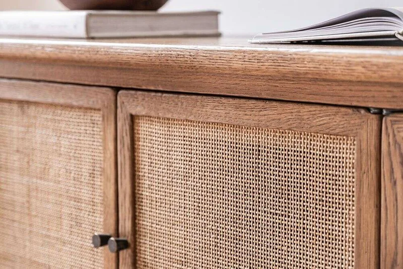 APARADOR SAKURA - ROBLE MACIZO Y RATTAN en Madera natural - Bibliotecas, Uruguay | La Iberica, vista 8