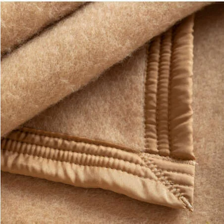 FRAZADA CAMPOMAR BEIGE - 1.60 X 2.30 MTS - Textiles, Uruguay | La Iberica, vista 3