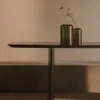 Jarrón Bunce de vidrio reciclado verde - 25 cm en Verde - Jarrones, Uruguay | Kavehome, vista 2 de 4