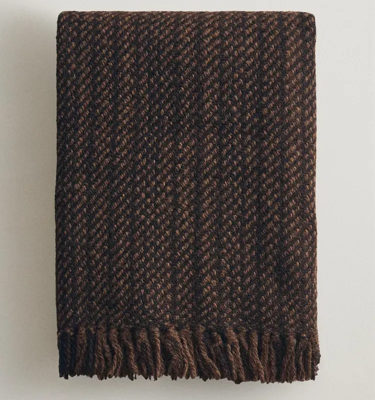 MANTA LANA en Marrón - Textiles, Uruguay | Zara Home