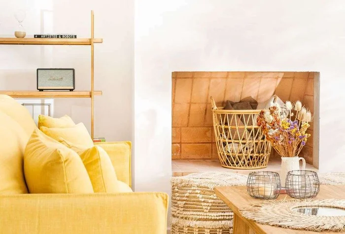SILLON JOAQUINA - LINO ANTIMANCHAS MAIZ en Amarillo - Sillones y sofás, Uruguay | La Iberica, vista 11