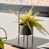Set redondo Mash de 2 maceteros con asa metal negro Ø 25 cm / Ø 16,5 cm en Negro - Macetas, Uruguay | Kavehome, vista 5 de 7