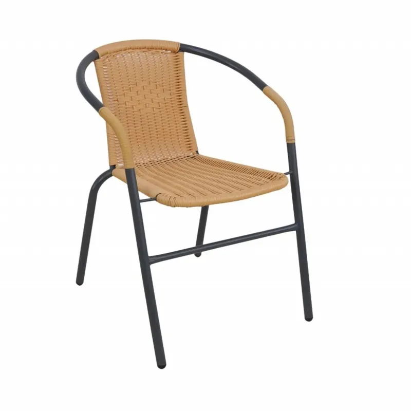 Silla exterior de metal y Rattan con apoyabrazos - Beige en Beige - Muebles para el exterior, Uruguay | Rústico Hogar