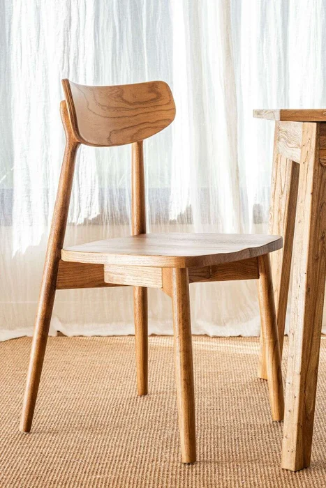SILLA MICK - OLMO MIEL en Madera natural - Sillas, Uruguay | La Iberica