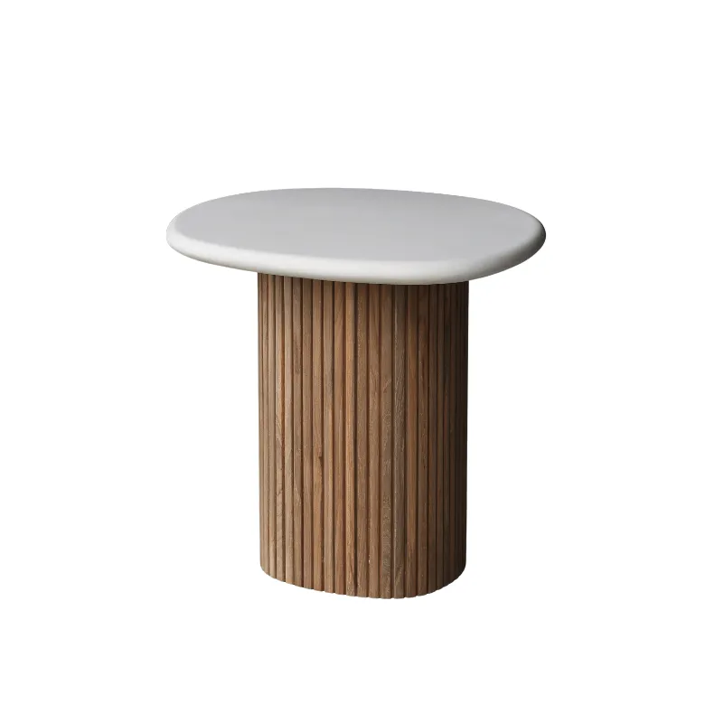 MESA LUCIANA LATERAL CEMENTO Y TEKA RECICLADA en Multicolor - Mesas de arrimo, Uruguay | Masinfinito Casa