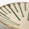 Centro de mesa Olmera de cerámica beige y verde Ø 36,5 cm en Beige - Jarrones, Uruguay | Kavehome, vista 4 de 7