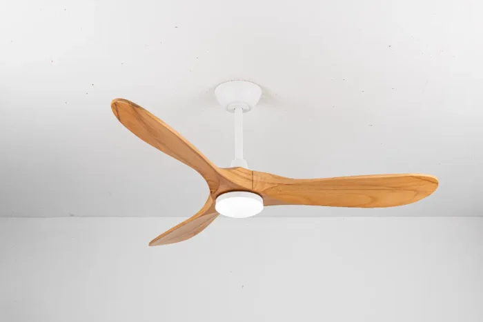 Ventilador T2B Claro Kuhl en Madera natural - Muebles para el exterior, Uruguay | Victoriana