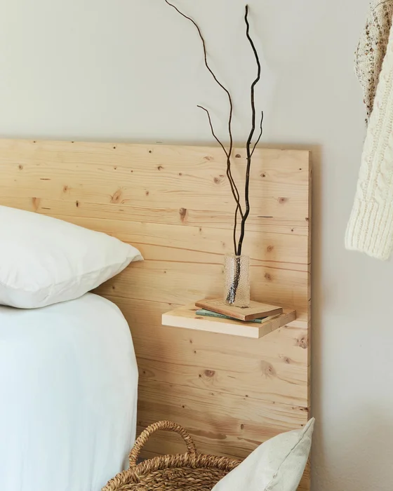 Cabecero con mesitas de noche Nala en Madera natural - Respaldos de cama, Uruguay | Tree House Deco, vista 4