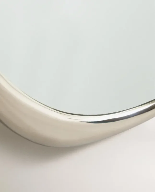 ESPEJO ALUMINIO IRREGULAR en Plateado - Espejos, Uruguay | Zara Home, vista 3