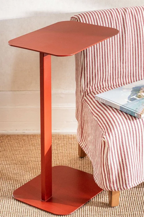 MESA AUXILIAR HIERRO - ROJO en Rojo - Mesas de living, Uruguay | La Iberica