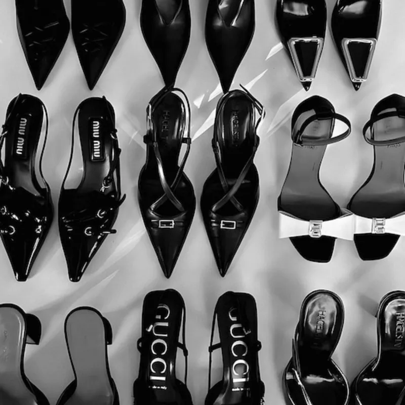Luxury Steps en Negro - Láminas, Uruguay | Mara Estudio