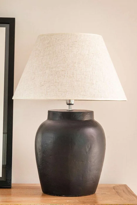 LAMPARA MAGDALENA - NEGRA en Negro - Lámparas colgantes, Uruguay | La Iberica