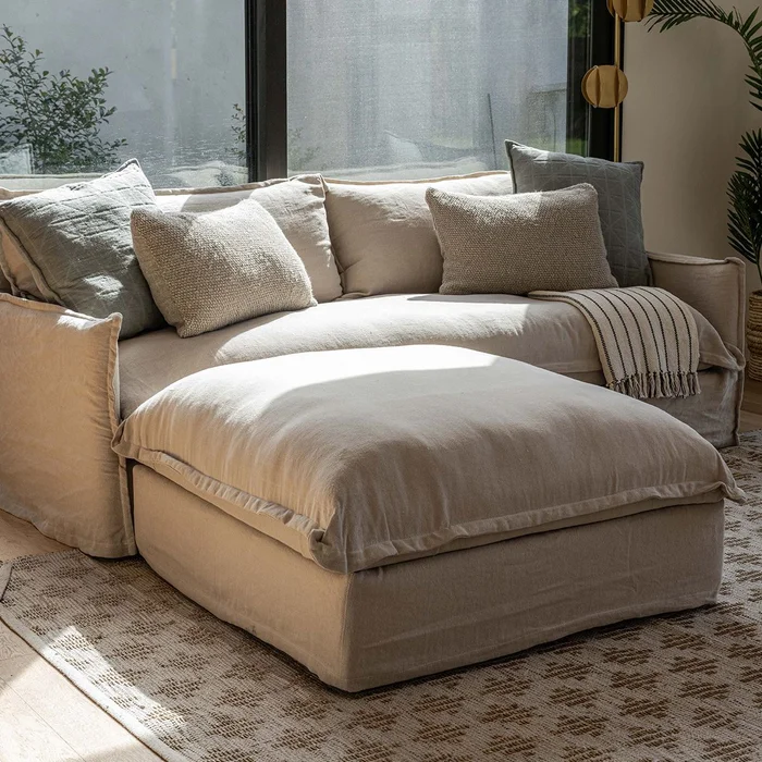 Puff Elsa Lino Hemp en Beige - Sillones y sofás, Uruguay | De Arcos, vista 2