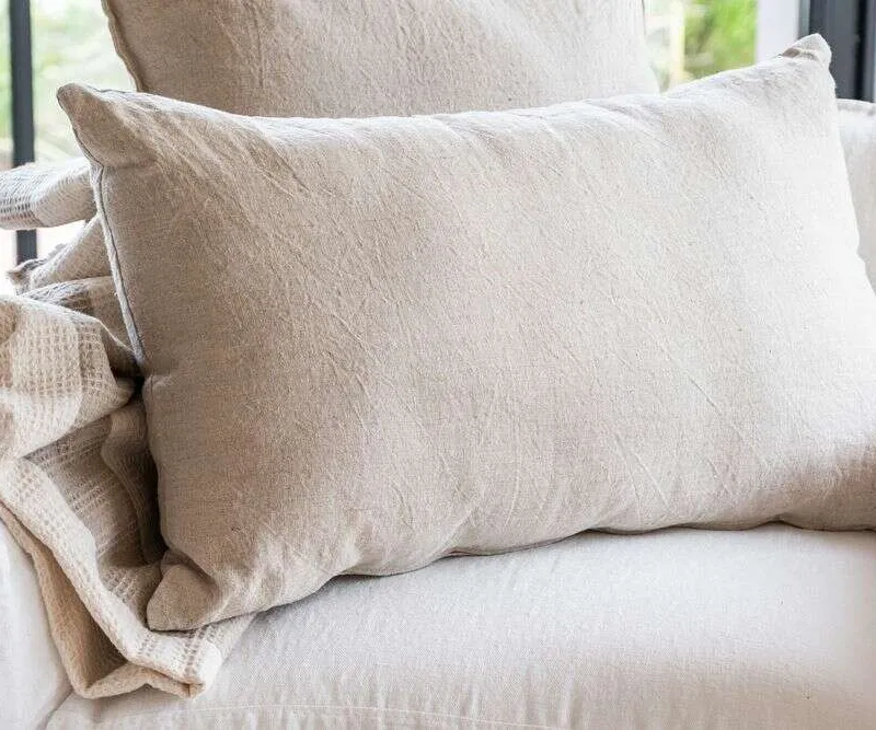 ALMOHADON PAZ - LINO BEIGE - 70 X 43 en Beige - Textiles, Uruguay | La Iberica