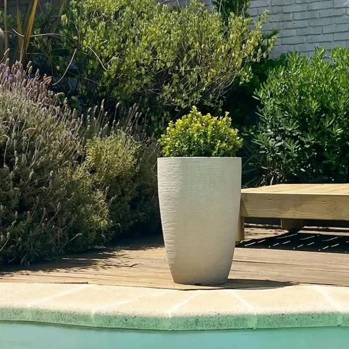 Maceta cónica Modernitá chica - Macetas, Uruguay | Alta Gracia Deco, vista 2