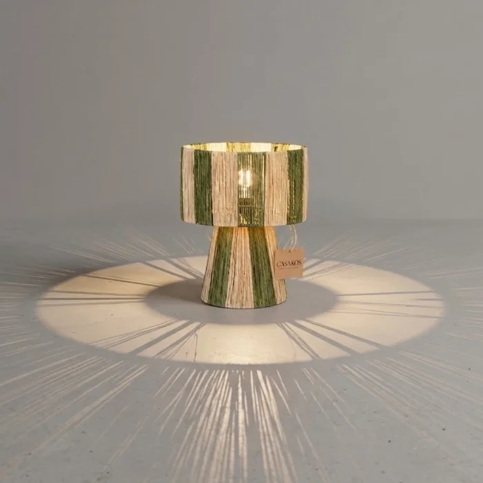 Lámpara de Mesa Noble en Multicolor - Lámparas de mesa, Uruguay | Casakos, vista 3