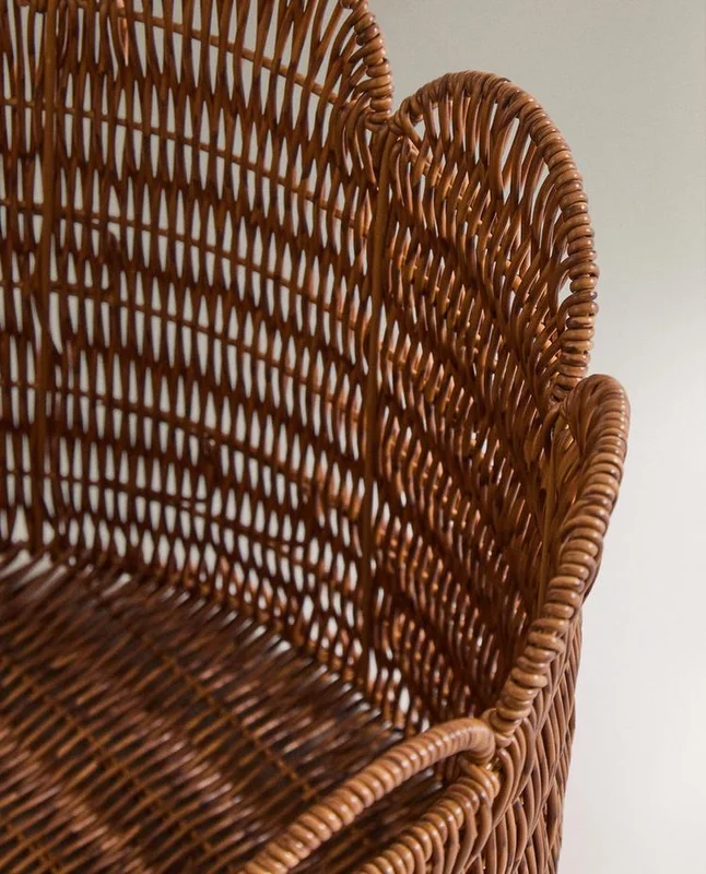 CESTA REDONDA ONDAS PLÁSTICO RECICLADO en Marrón - Canastos, Uruguay | Zara Home, vista 4