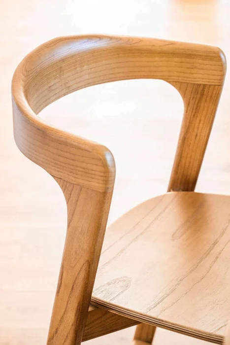SILLA DE BAR BONHAM - MIEL en Madera natural - Sillas, Uruguay | La Iberica, vista 3