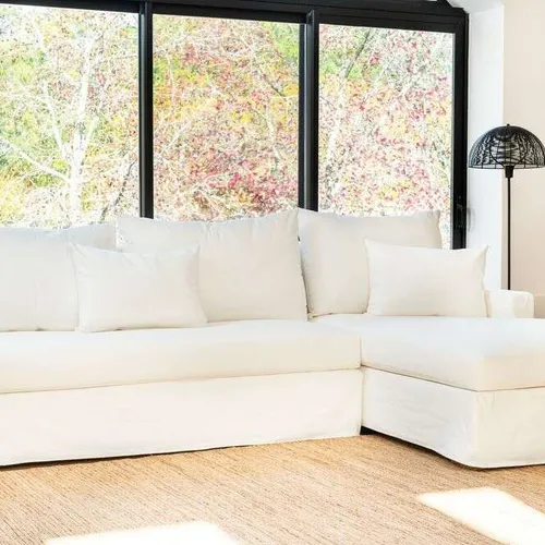 SILLON SOFIA RINCONERO - JEAN en Off-white - Sillones y sofás, Uruguay | La Iberica