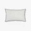 Almohadón Sinet de lino blanco con bordado negro - 30 x 50 cm en Blanco - Textiles, Uruguay | Kavehome, vista 1 de 4