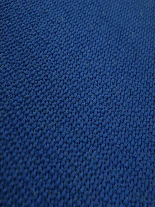 Alfombra Klein Azul 05/35 Klein 200x250 en Azul - Alfombras, Uruguay | Champagne Home, vista 3