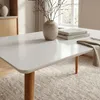 Mesa de Comedor Veneza - Blanco y Cedro en Blanco - Mesas de comedor, Uruguay | NYR, vista 2 de 3