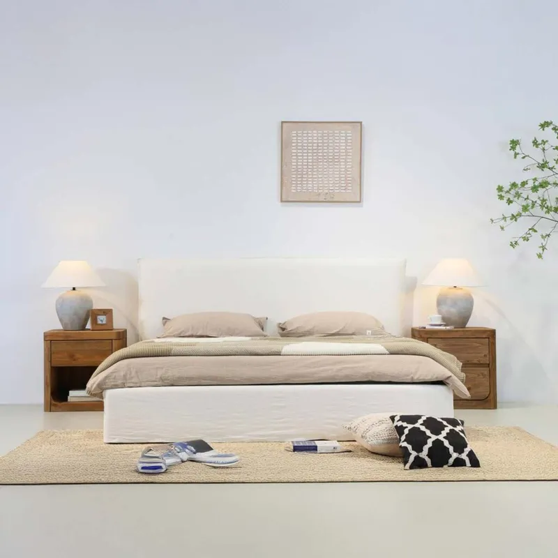 Cama Queen Tela-y-madera Blanco Artemisa en Blanco - Dormitorio, Uruguay | Divino
