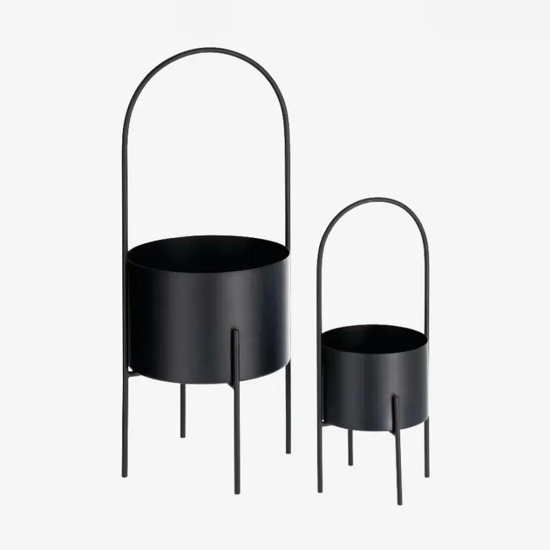 Set redondo Mash de 2 maceteros con asa metal negro Ø 25 cm / Ø 16,5 cm en Negro - Macetas, Uruguay | Kavehome