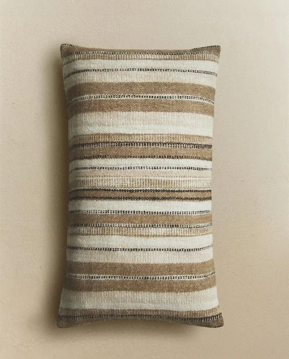 FUNDA COJÍN RAYAS - Textiles, Uruguay | Zara Home, vista 6