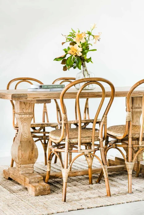 MESA COMEDOR DE OLMO ISABEL - 1.60 X 0.90 MTS en Madera natural - Mesas de comedor, Uruguay | La Iberica, vista 3