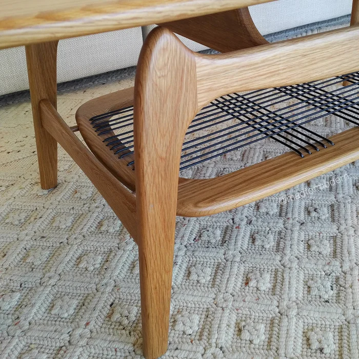 Organic table | Louis van Teeffelen en Negro - Mesas de living, Uruguay | Mad for Modern, vista 3