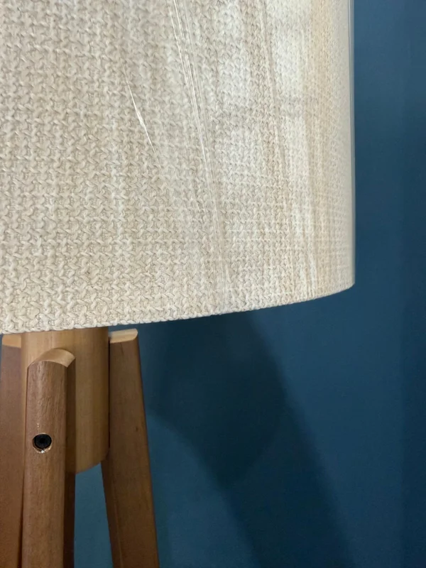 Lámpara de Pie Trippe Cilíndrica – Pantalla Square en Madera natural - Lámparas de pie, Uruguay | Berna Home, vista 5