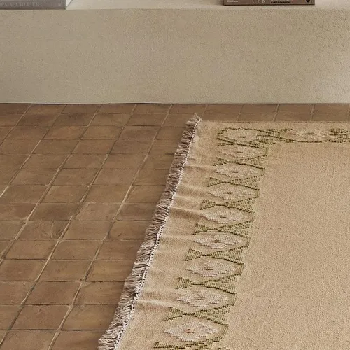 ALFOMBRA JACQUARD FLORES - Textiles, Uruguay | Zara Home
