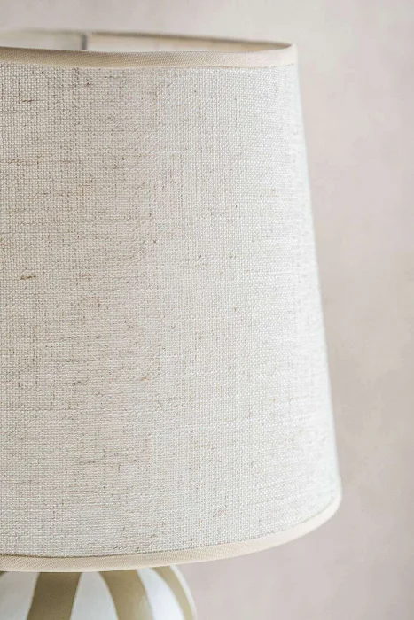 LAMPARA OLIVA - CERAMICA RAYAS en Multicolor - Lámparas de mesa, Uruguay | La Iberica, vista 4