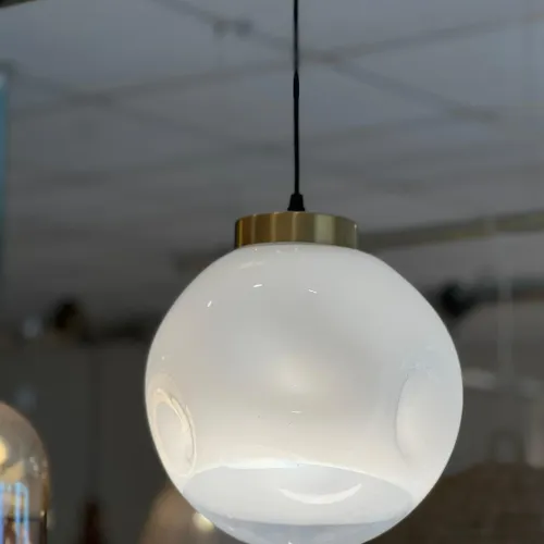 Luminaria colgante globo irregular en Dorado - Lámparas colgantes, Uruguay | FMB