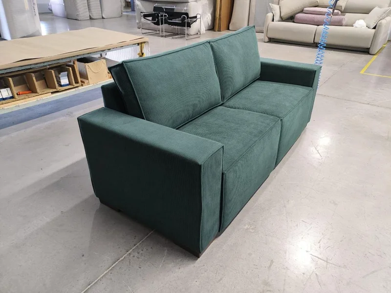 Sofa Moscú 3 Cuerpos 200cm – Verde Easy Clean en Verde - Sillones y sofás, Uruguay | Berna Home, vista 4