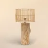 Lámpara de Mesa Kaili en Madera natural - Lámparas de mesa, Uruguay | Casakos, vista 3 de 5