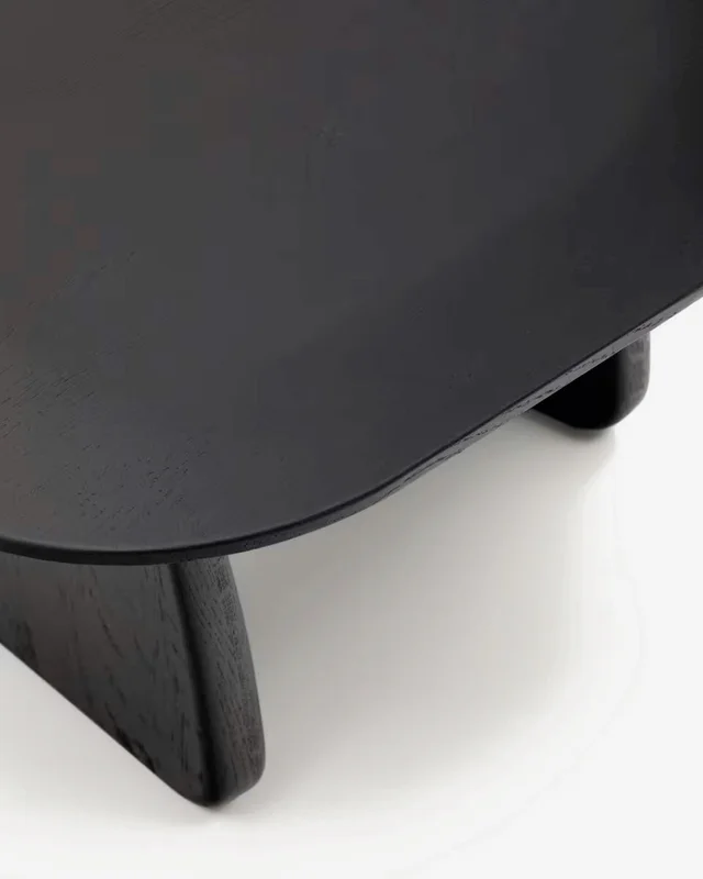Mesa auxiliar Pirita de madera maciza de roble con - acabado negro 70,6 x 70 cm FSC 100% en Negro - Mesas de arrimo, Uruguay | Kavehome, vista 4
