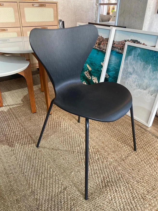 Silla Jacobsen Polipropileno y Metal - Negra en Negro - Sillas, Uruguay | Berna home, vista 2