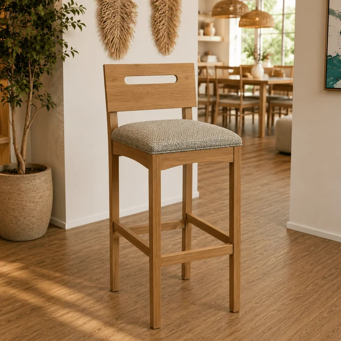 Banqueta Mia - Madera Maciza en Madera natural - Butacas, banquetas y puffs, Uruguay | Balton, vista 19