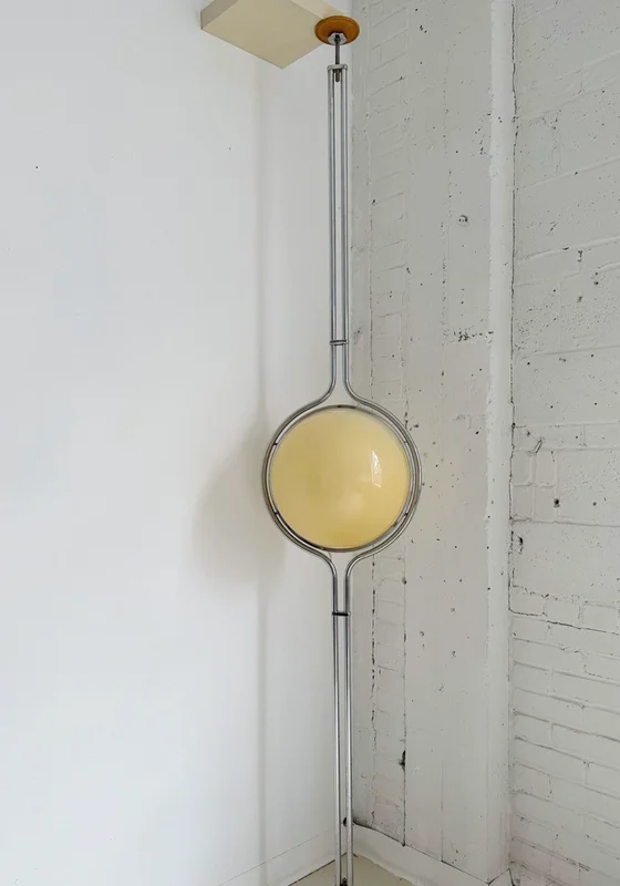 Lámpara Equilibrium en Plateado - Iluminación, Uruguay | CB Studio, vista 5