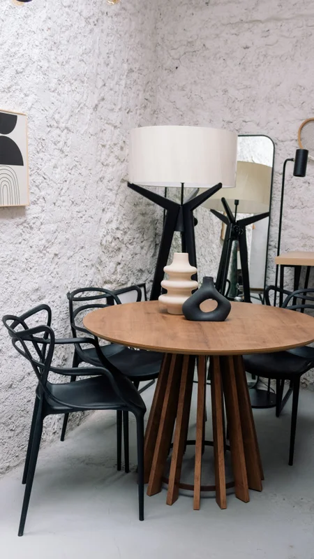 Silla Allegra Polipropileno – Negra en Negro - Sillas, Uruguay | Berna Home, vista 4