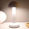 Lámpara de Mesa Samoa Portátil Recargable White en Blanco - Lámparas de mesa, Uruguay | Serlux, vista 4 de 5