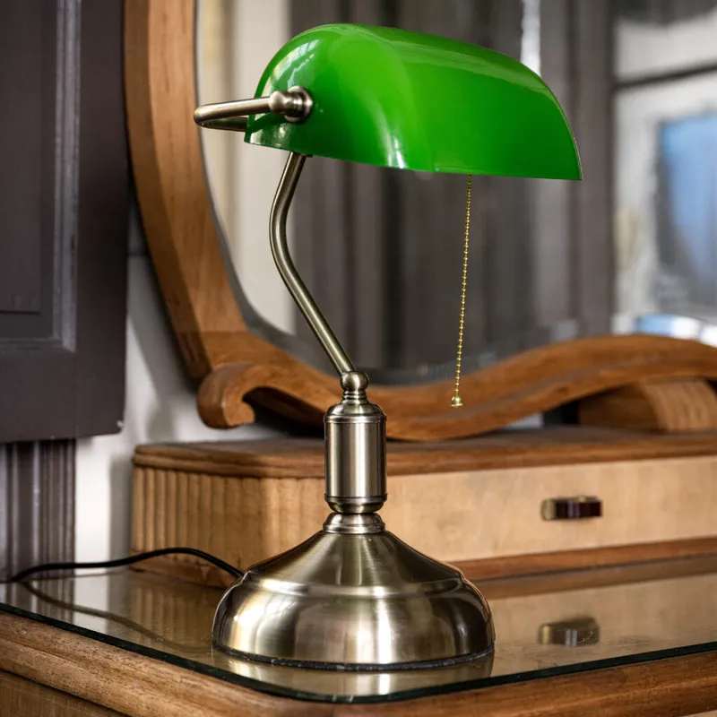 Lámpara de mesa Milenka - verde en Verde - Lámparas de mesa, Uruguay | Buho Store