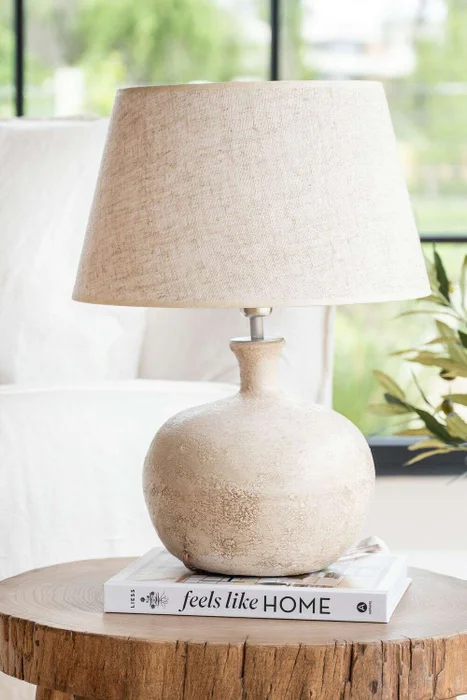 LAMPARA JARRON BEIGE en Beige - Lámparas de mesa, Uruguay | La Iberica