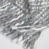 Manta Persis gris y blanco 125 x 150 cm en Multicolor - Textiles, Uruguay | Kavehome, vista 7 de 8