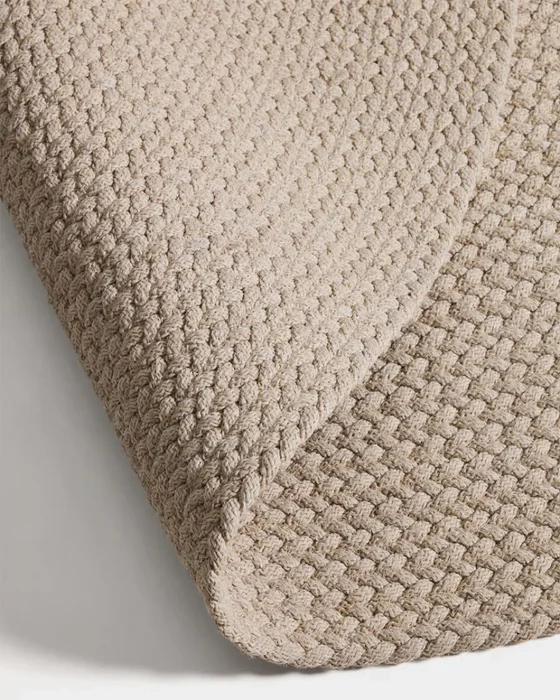 Alfombra Despas de fibras sintéticas crudo Ø150 cm. en Beige - Muebles para el exterior, Uruguay | Kavehome, vista 3