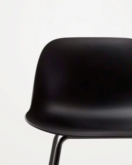 Taburete Altea y patas de acero con acabado - negro 75 cm en Beige - Butacas, banquetas y puffs, Uruguay | Kavehome, vista 3
