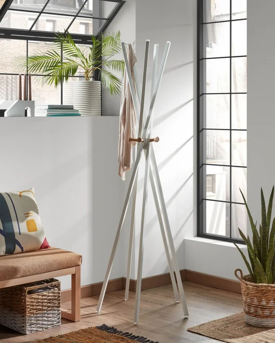 Perchero Chelsey acero blanco y madera maciza de caucho 170 cm en Blanco - Percheros y colgadores, Uruguay | Kavehome, vista 2